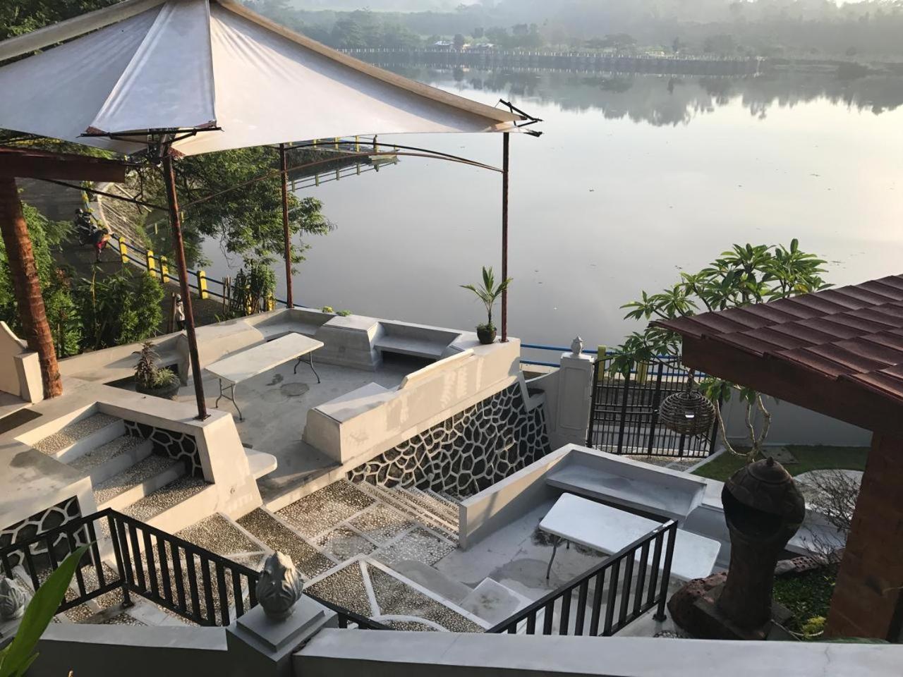 Omah Kenangan At Seven Trumpets Resort Maguwo Екстер'єр фото